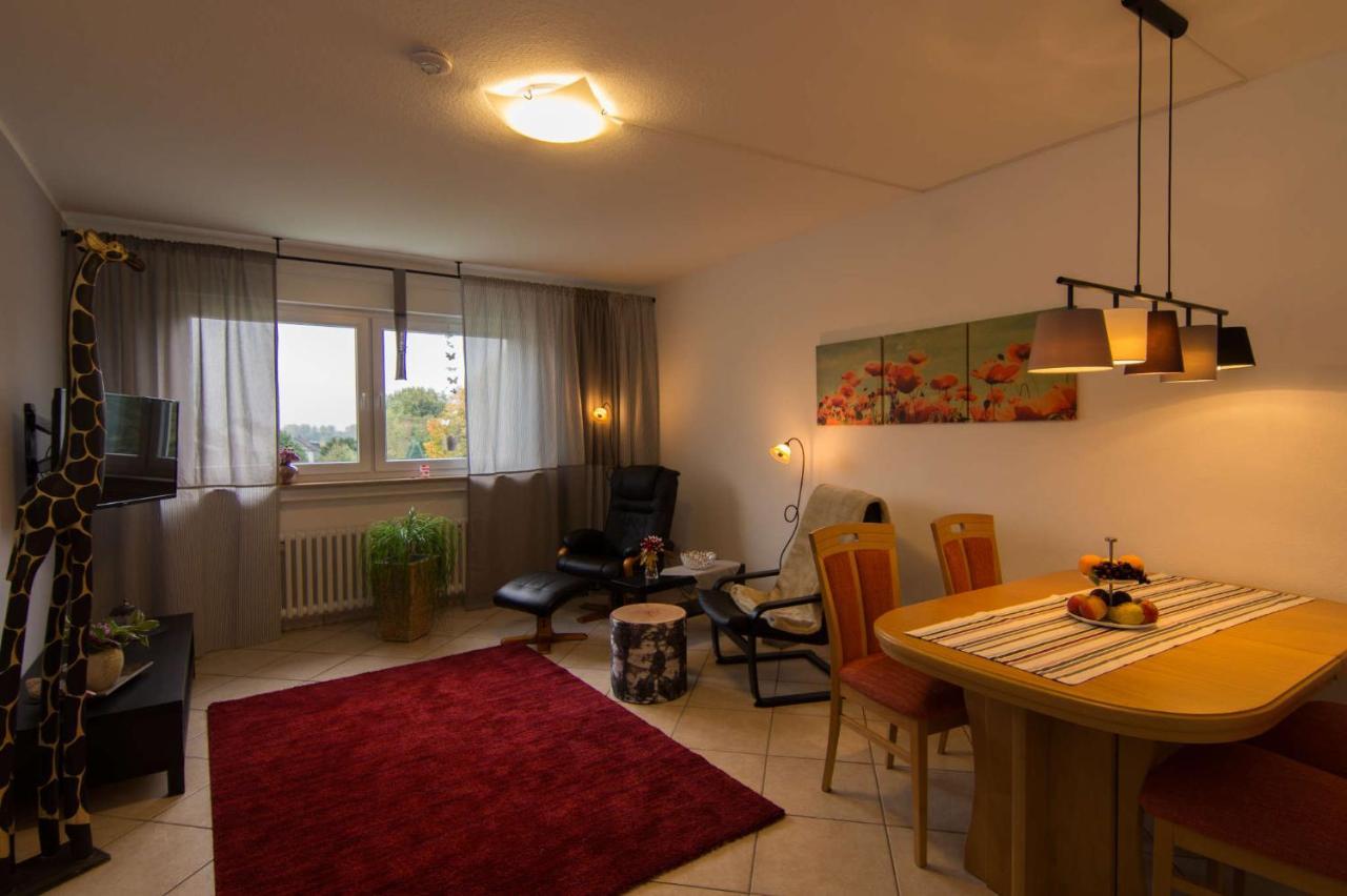 Ferienwohnung 'Zimmer Frei' เกลเซนเคียร์เคน ภายนอก รูปภาพ